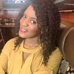 Meet your Posher, Clare